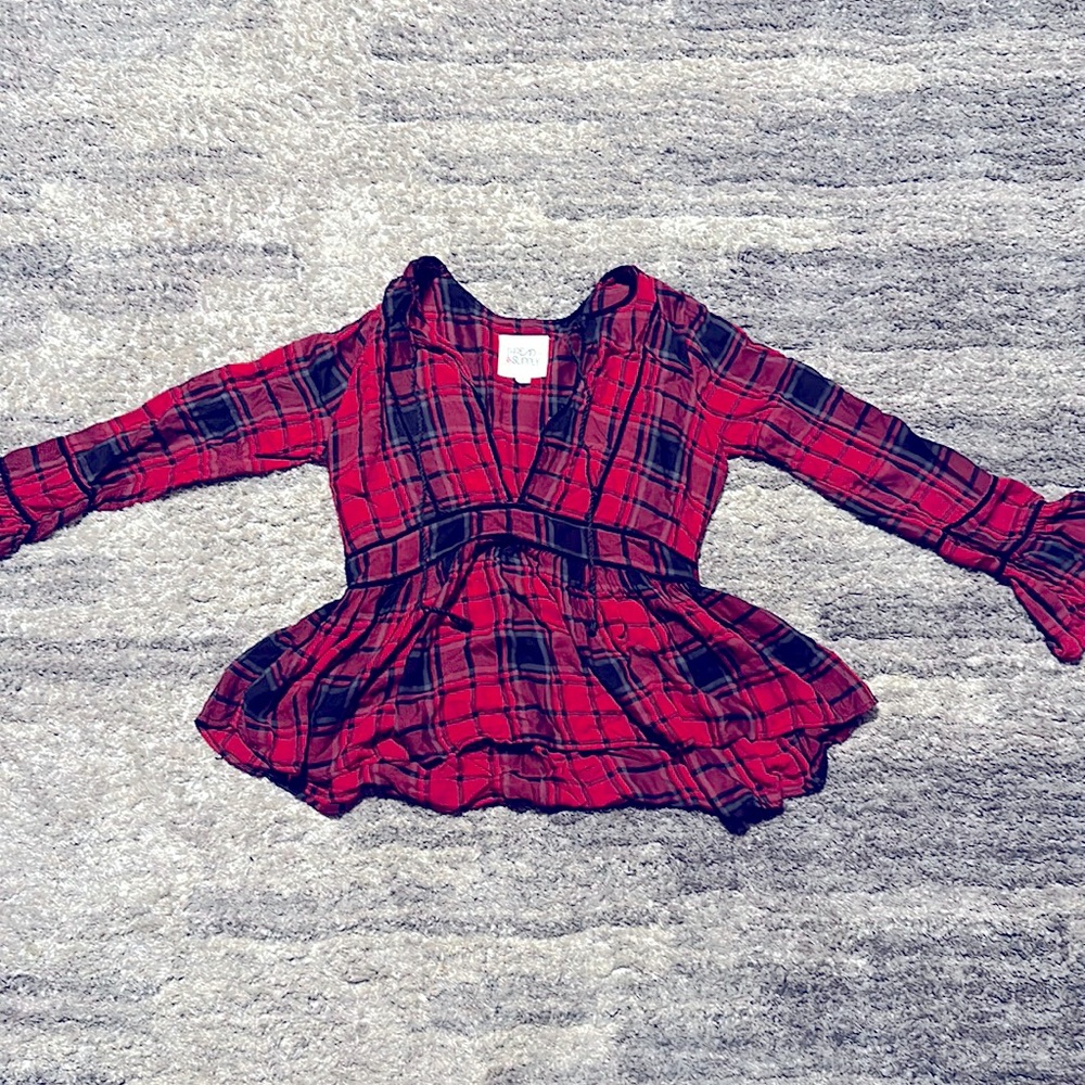 Thread & Supply Buffalo Checker Red & Black Flutter Sleeve shirt - Size S - Picture 3 of 5